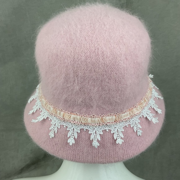 Angel cherubs patch angora fur soft pink upcycled 90s fuzzy bucket hat - Picture 4 of 8